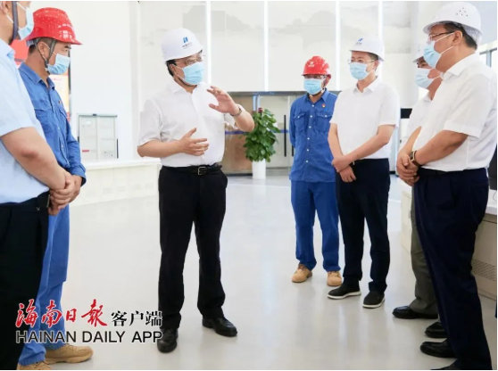 歡迎海南省省委常委，省委副書記，省長馮飛蒞臨馳大幕墻公司承接的洋浦華能幕墻項目視察